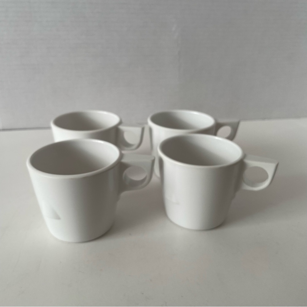 Dallas Ware White Melamine Cups Stackable Set of 4